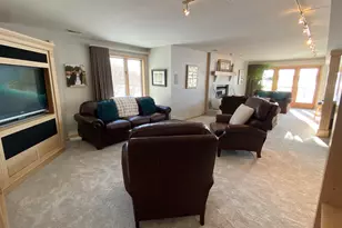 2480 E Lakeshore Dr, Crown Point, IN 46307 - Photo 76