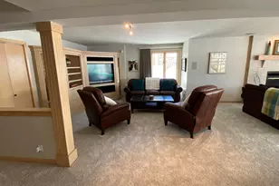 2480 E Lakeshore Dr, Crown Point, IN 46307 - Photo 80