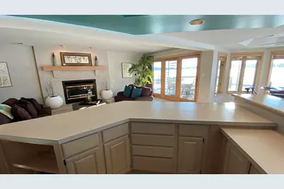 2480 E Lakeshore Drive, Crown Point, IN 46307 - Photo 96