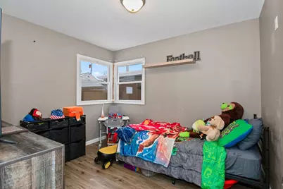 337 N Virginia Street, Hobart, IN 46342 - Photo 8