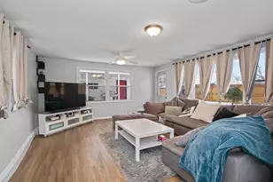 337 N Virginia St, Hobart, IN 46342 - Photo 6