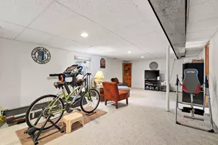 5851 Newport Ave, Portage, IN 46368 - Photo 14