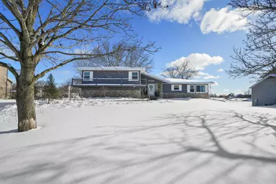 284 Castlewood Drive, Valparaiso, IN 46385 - Photo 4