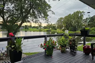 284 Castlewood Dr, Valparaiso, IN 46385 - Photo 12