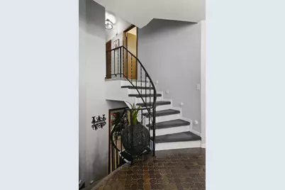 284 Castlewood Drive, Valparaiso, IN 46385 - Photo 32