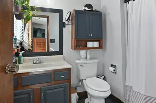 284 Castlewood Dr, Valparaiso, IN 46385 - Photo 36