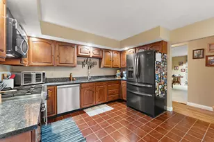 8416 E 400 N, Rolling Prairie, IN 46371 - Photo 10