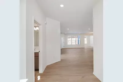 4066 Reflection Place, Valparaiso, IN 46385 - Photo 4