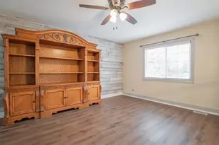 1058 W 61st Ave, Merrillville, IN 46410 - Photo 12