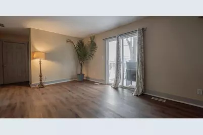 1058 W 61st Avenue, Merrillville, IN 46410 - Photo 20