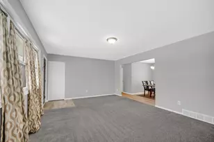 5450 Pierce St, Merrillville, IN 46410 - Photo 8