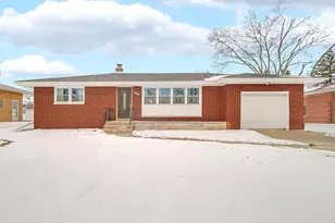 5450 Pierce St, Merrillville, IN 46410 - Photo 2