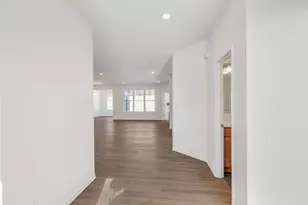 4064 Reflection Pl, Valparaiso, IN 46385 - Photo 4