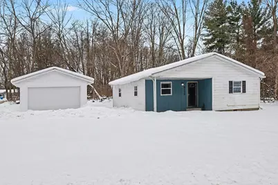 8172 E Emery Road, New Carlisle, IN 46552 - Photo 2