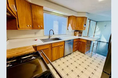 2401 Maple Street, Michigan City, IN 46360 - Photo 2