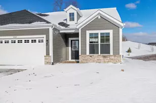 4060 Reflection Pl, Valparaiso, IN 46385 - Photo 2