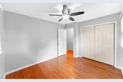 8939 Parrish Avenue, Highland, IN 46322 - Photo 14