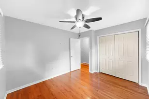 8939 Parrish Ave, Highland, IN 46322 - Photo 14