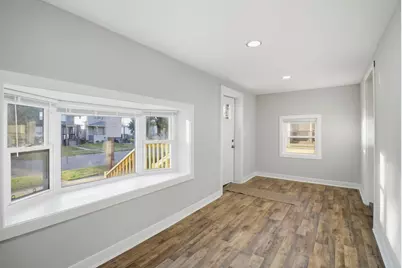 537 Harrison Street, Gary, IN 46402 - Photo 2
