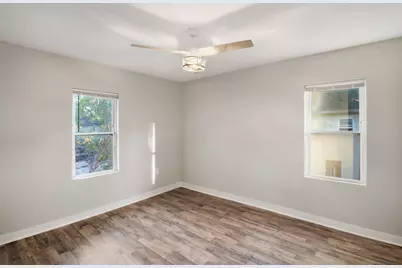 537 Harrison Street, Gary, IN 46402 - Photo 14