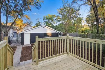 537 Harrison Street, Gary, IN 46402 - Photo 22