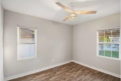 537 Harrison Street, Gary, IN 46402 - Photo 12