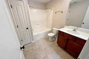 1176 Sawgrass Dr, Griffith, IN 46319 - Photo 32