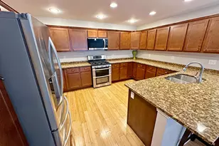 1176 Sawgrass Dr, Griffith, IN 46319 - Photo 14