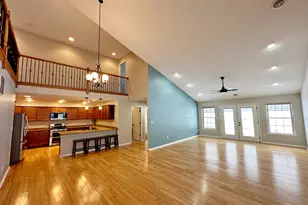 1176 Sawgrass Dr, Griffith, IN 46319 - Photo 10