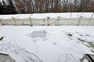 1176 Sawgrass Dr, Griffith, IN 46319 - Photo 36