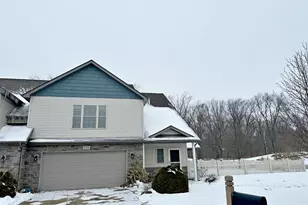 1176 Sawgrass Dr, Griffith, IN 46319 - Photo 2