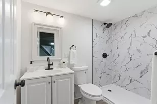 1207 Lakeview Ave, Whiting, IN 46394 - Photo 20