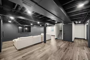 8825 Marquette St, Saint John, IN 46373 - Photo 22