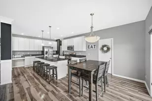 8825 Marquette St, Saint John, IN 46373 - Photo 8