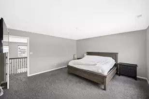 8825 Marquette St, Saint John, IN 46373 - Photo 14