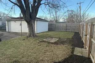 733-1 Imperial Rd, Valparaiso, IN 46385 - Photo 16