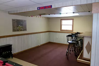 2112 E 38th Avenue, Hobart, IN 46342 - Photo 12