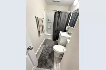 2600 E 36th Avenue, Lake Station, IN 46405 - Photo 8