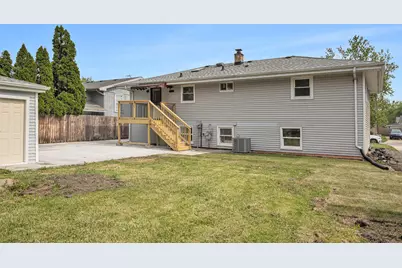 1819 Magnolia Lane, Munster, IN 46321 - Photo 24