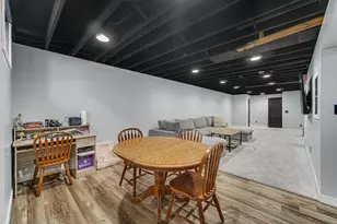 9405 W 143rd Ln, Cedar Lake, IN 46303 - Photo 20