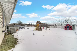 9405 W 143rd Ln, Cedar Lake, IN 46303 - Photo 24