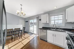 9405 W 143rd Ln, Cedar Lake, IN 46303 - Photo 8