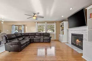 13280 Monix Dr, Saint John, IN 46373 - Photo 14