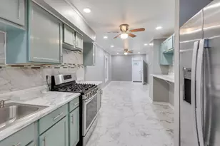 2376 Connecticut St, Gary, IN 46407 - Photo 10