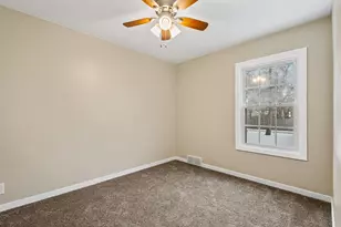 314 N Cline Ave, Griffith, IN 46319 - Photo 16