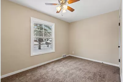 314 N Cline Avenue, Griffith, IN 46319 - Photo 14