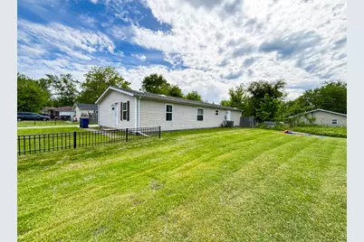 2670 Allen Street, Lake Station, IN 46405 - Photo 30