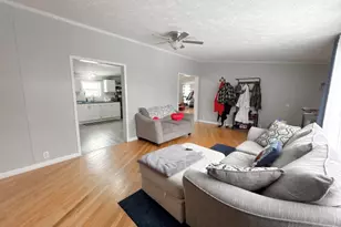2670 Allen St, Lake Station, IN 46405 - Photo 4