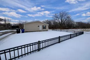 2670 Allen St, Lake Station, IN 46405 - Photo 18