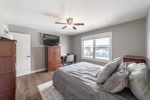 9185 W 107th Pl, Saint John, IN 46373 - Photo 22